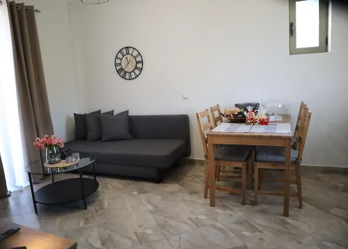 Elaionas 2 Apartman Rínglia